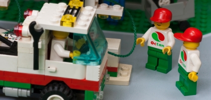 Toys in the Attic: LEGO (1990 - 1998)