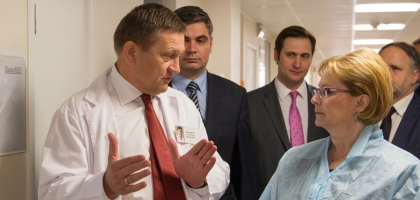Healthcare Minister's Visit (07.2015)