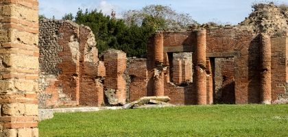 Day 12 (Naples, Pompeii & Herculaneum)